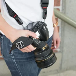 Peak Design Dragonne Clutch - Sécurité et Confort pour Appareil Photo