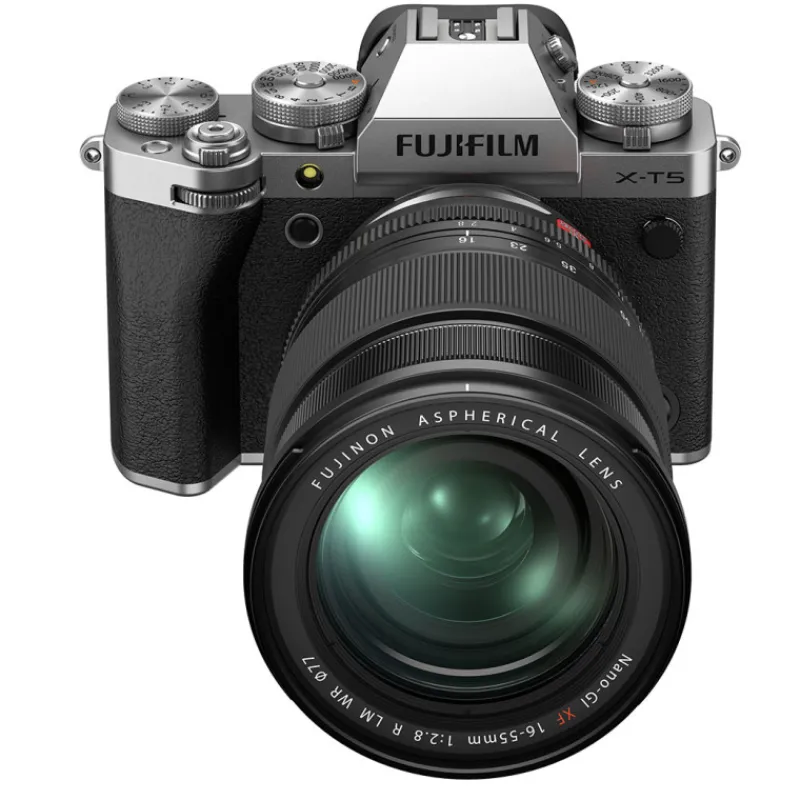 Fujifilm X-T5 +XF 16-80Silver