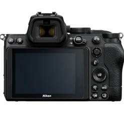 Nikon Z5 + Z 24-200 mm f/4,0-6,3 VR