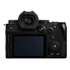Panasonic Lumix S5 II + 28-200 - Hybride Plein Format 24,2MP | Vidéo 6K et Autofocus
