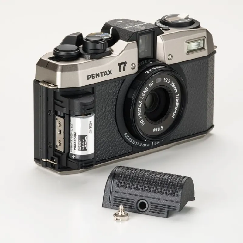 Pentax 17 - Appareil Photo Argentique Demi-Format avec Objectif 25 mm F3.5