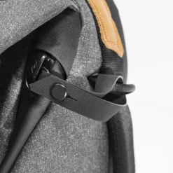 Peak Design Sac à dos Everyday Backpack 20L v2 - Charcoal | Polyvalent et Résistant